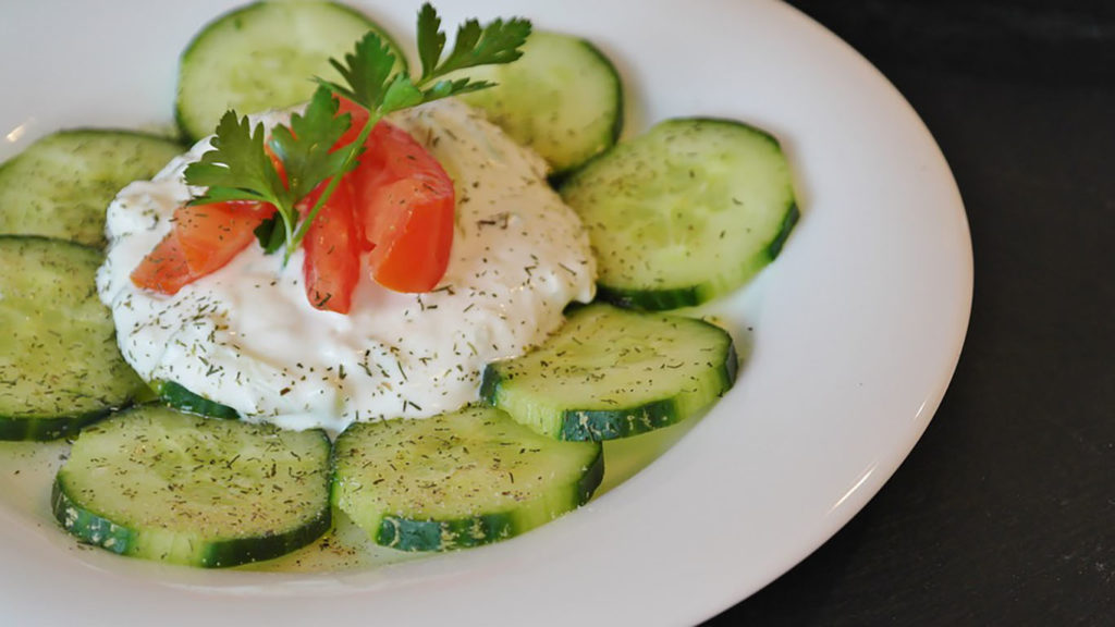 salad-tzatziki-grecia