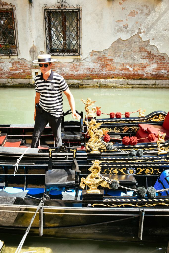 Aboard Life Pugna Dale Panattoni